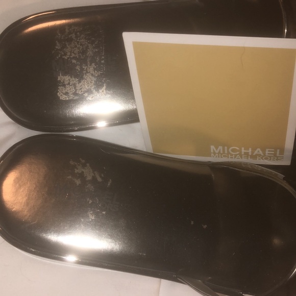 NWT Michael Kors sandals - Picture 3 of 12